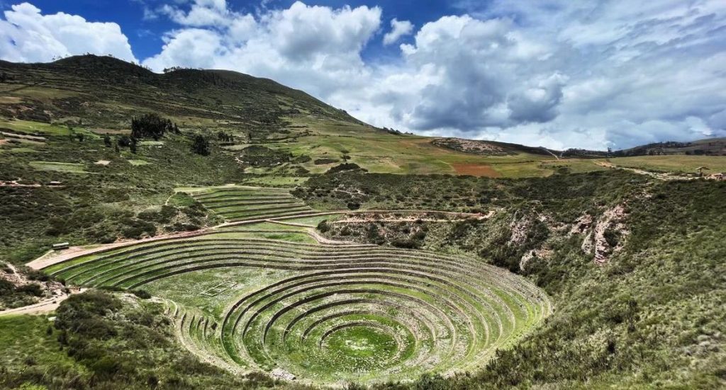 Moray: Los Andenes Circulares con Microclimas