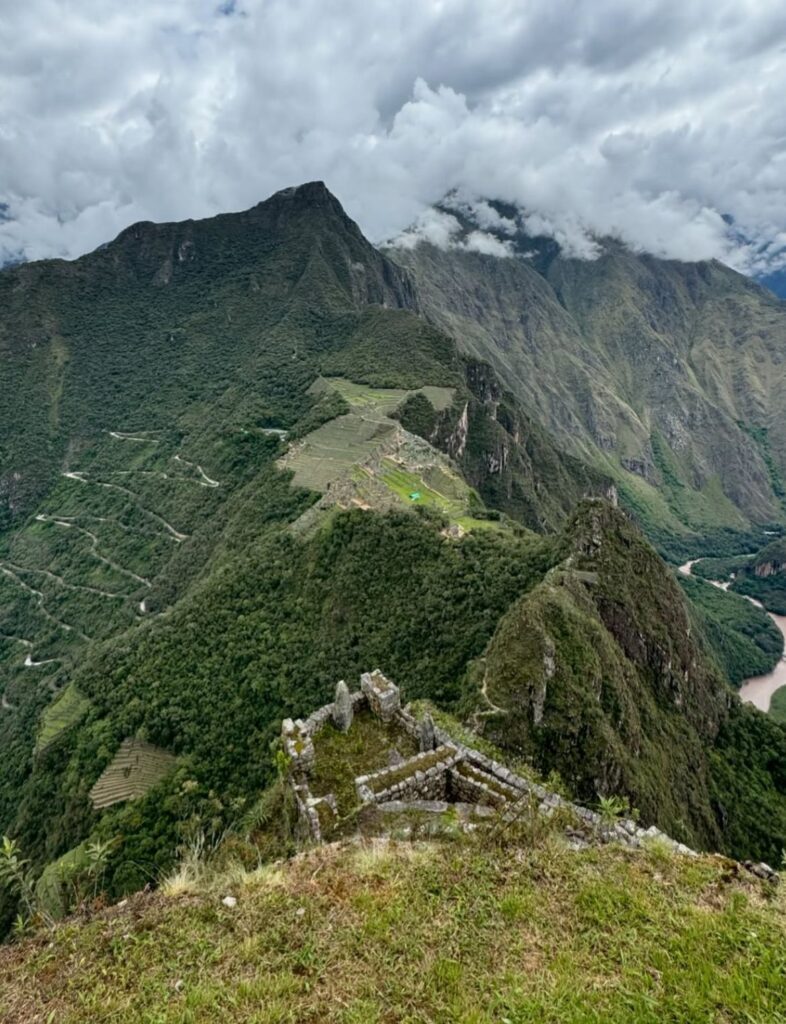 Explorando los secretos de la montaña Waynapicchu