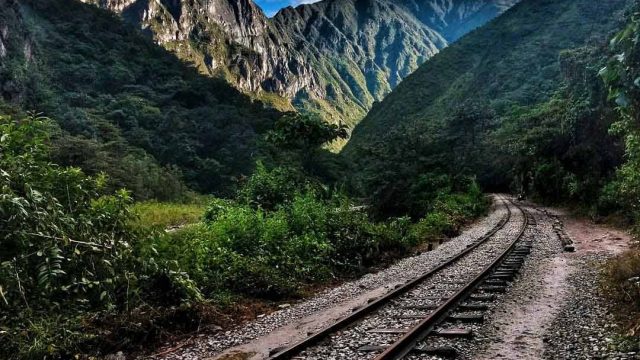 tour by car machu picchu