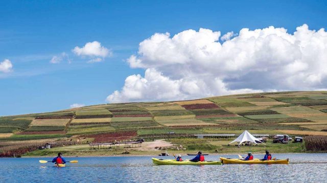 Kayak en la Laguna de Huaypo